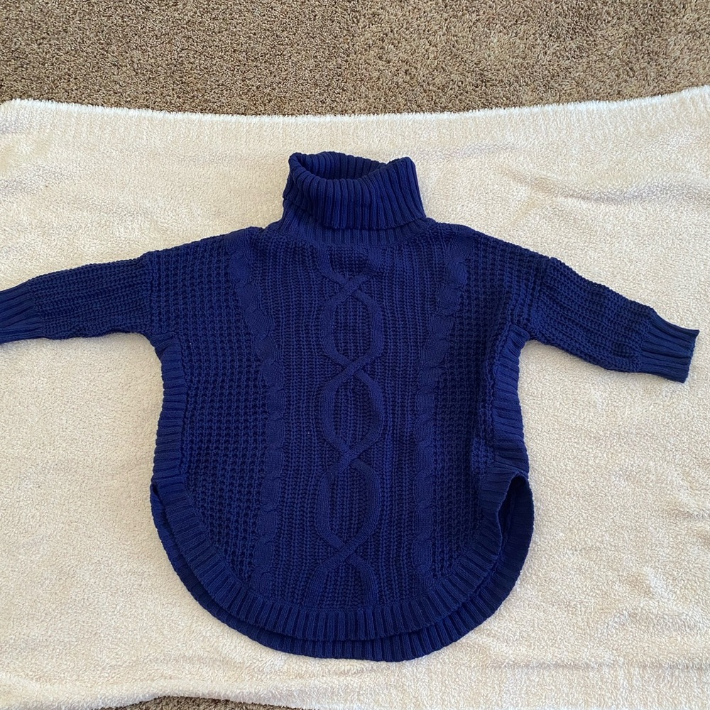 Express Sweater Women's M Turtleneck 3/4 Sleeve Oversized Rounded Hem Blue